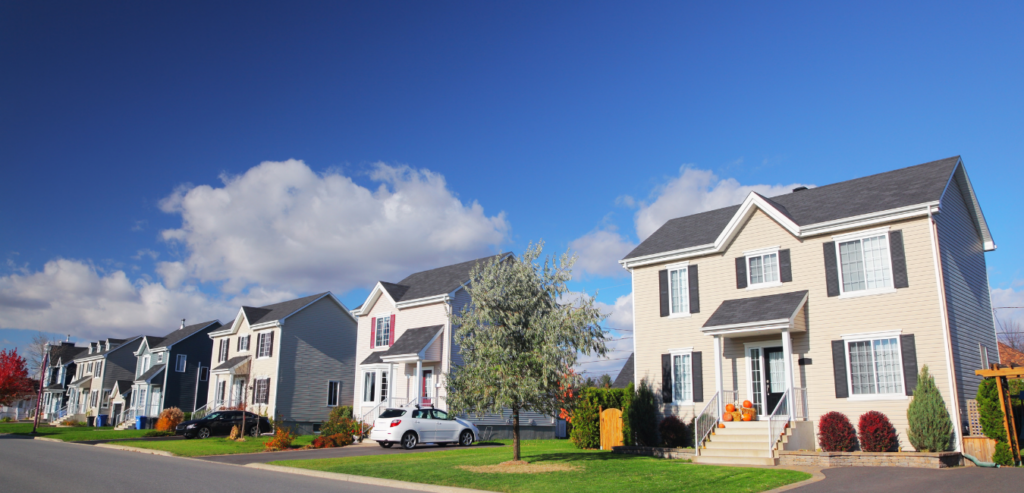 Single family homes in a neighborhood