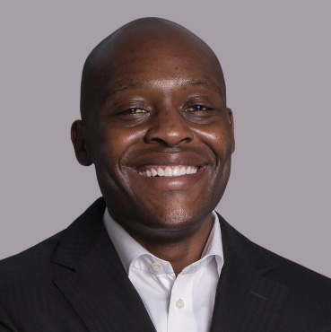 Headshot of Efe Aghimien​